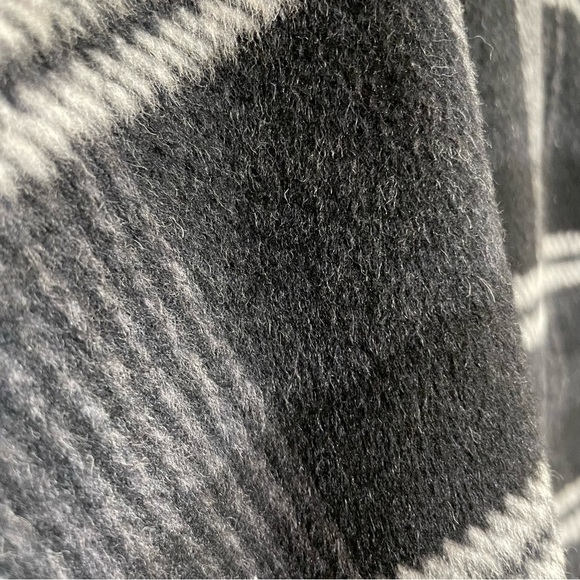 Wool blend plaid tartan checkered cropped poncho shawl jacket topper S - Picture 10 of 17